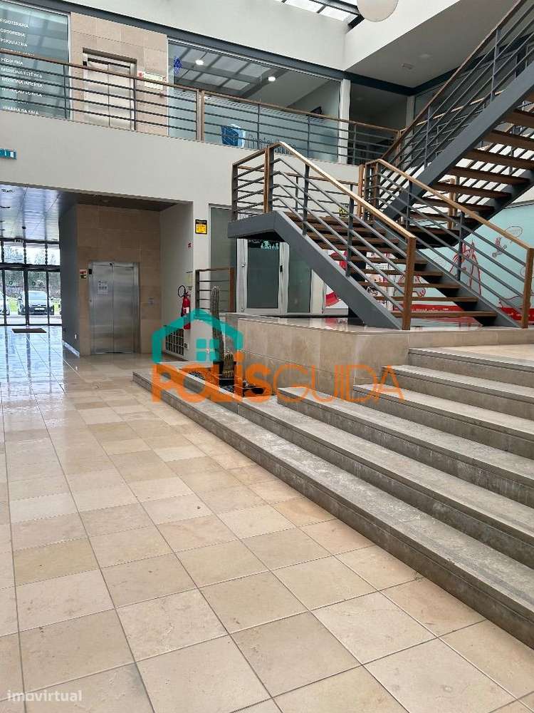 Escritório para Venda/ Arrendamento Marinha Grande/ Albergaria-10