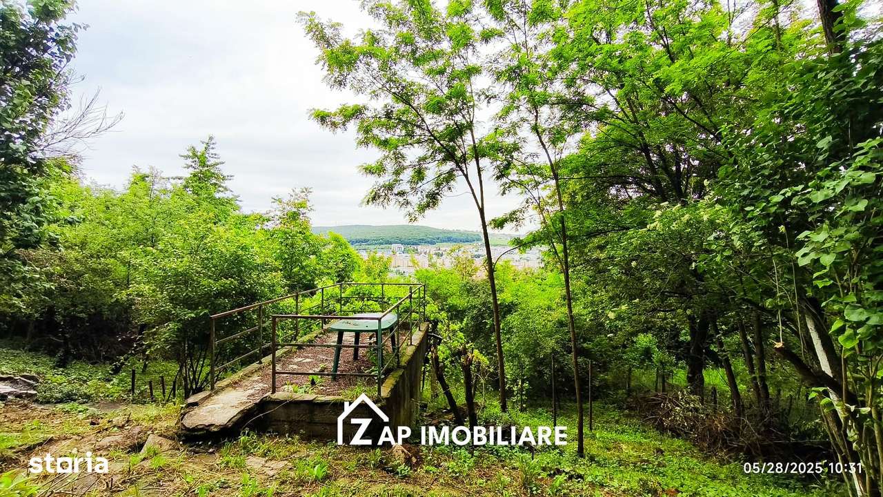 Teren Platou - 1613 mp - cu căbănuță intabulată– vedere panoramica - Imagine principală: 5/7