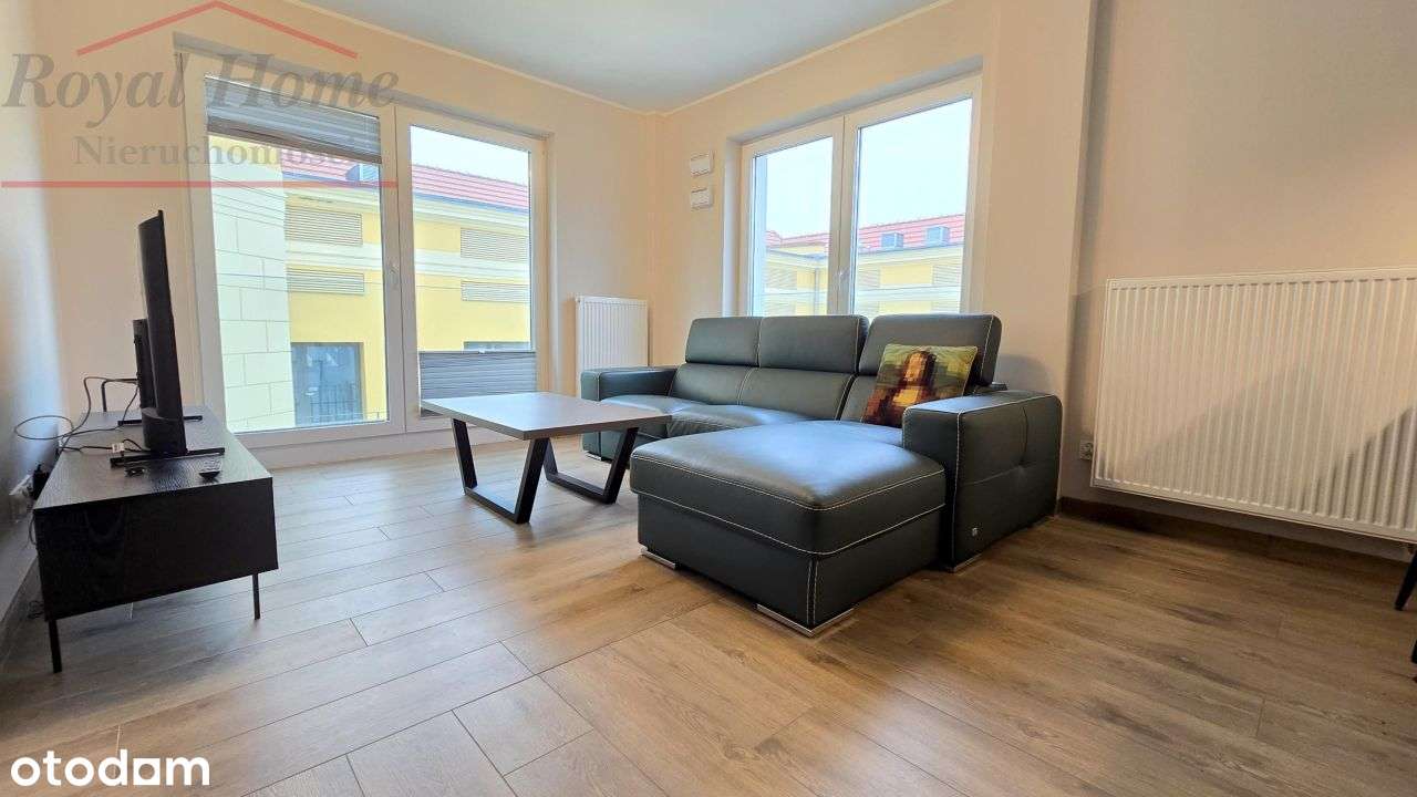 Nowoczesny, wyposażony 3 pok apartament.-0
