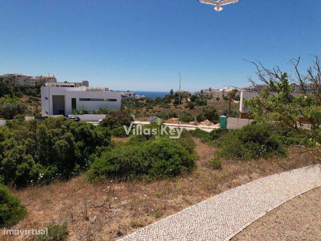 Terreno com 1255 m2 para construção de uma moradia com 230 m2, cust... - Grande imagem: 3/16