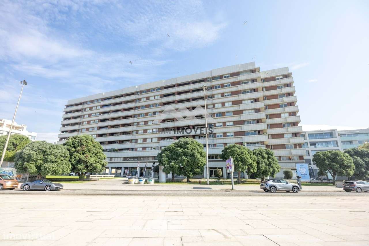 Loja | Matosinhos Sul | Frente de Praia  Mar - Grande imagem: 2/17