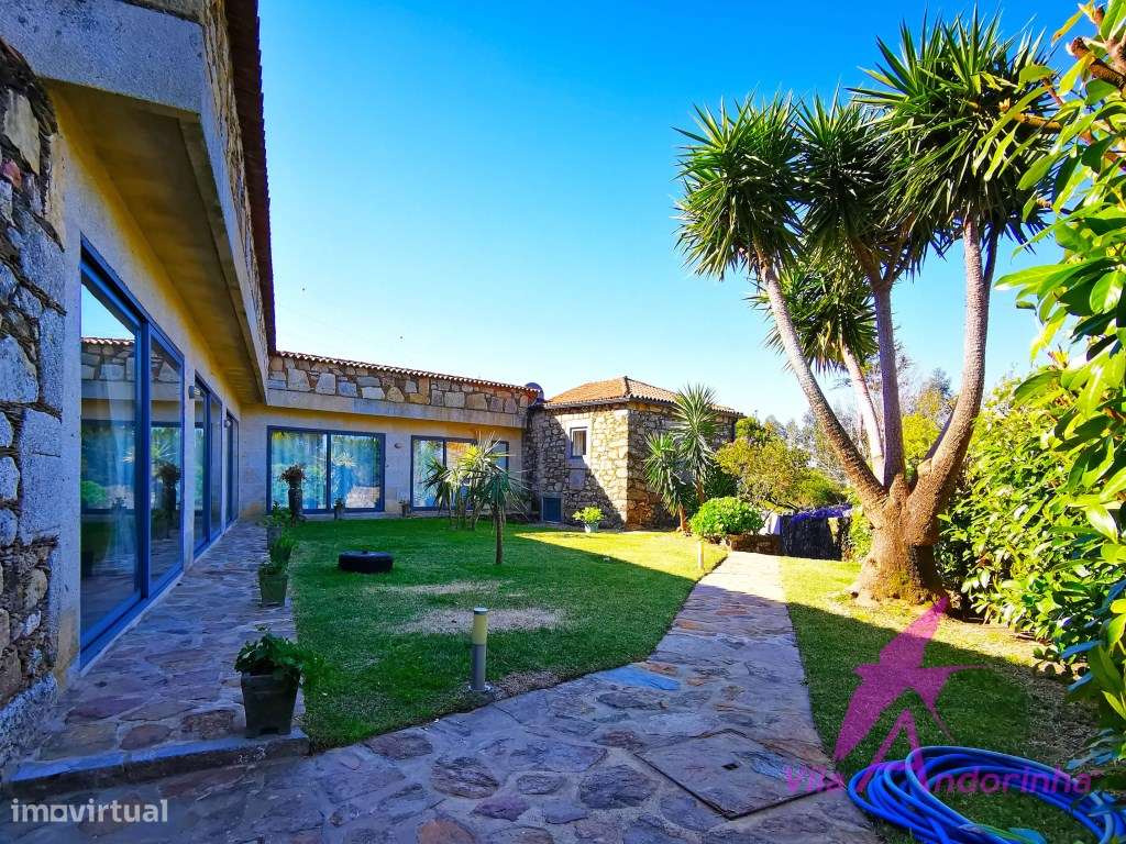 Quinta em pedra com cerca de 700 m2, Alojamento local e Eventos - Grande imagem: 4/34