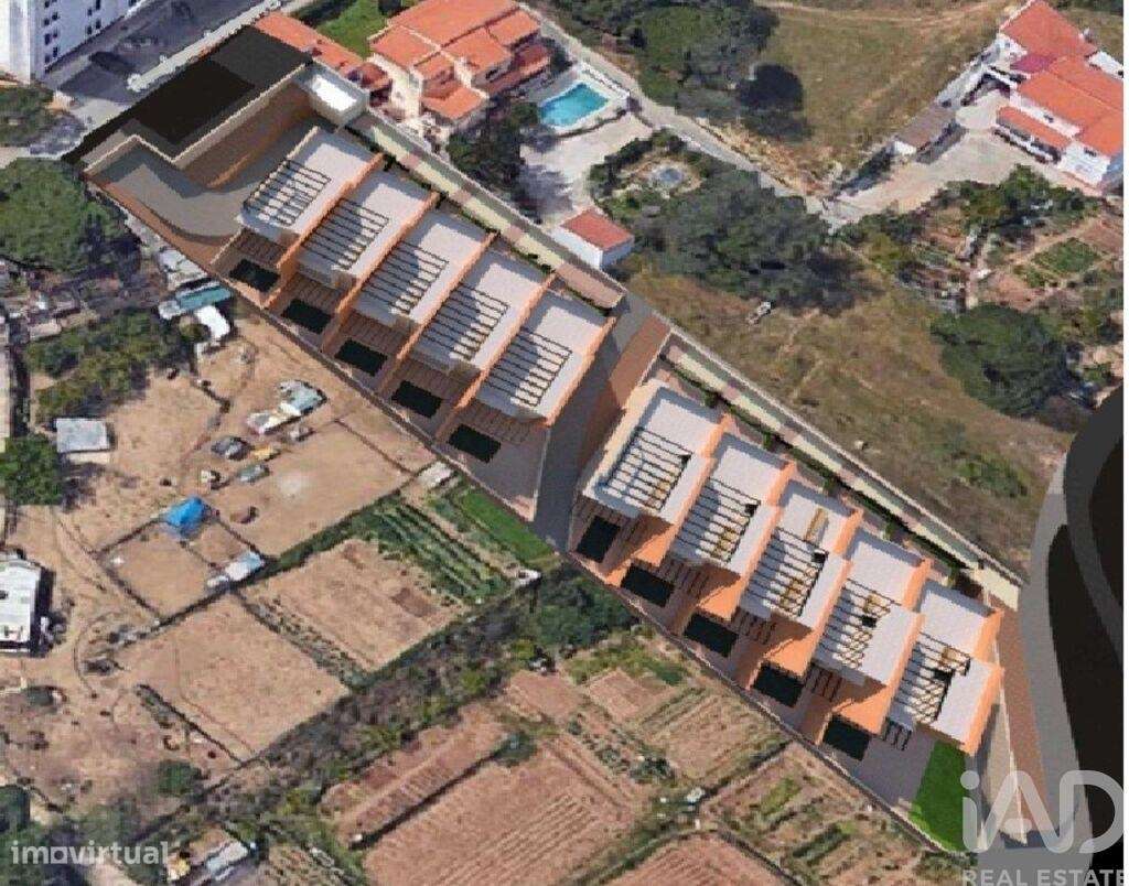 Terreno T30 em Quarteira - Grande imagem: 1/9