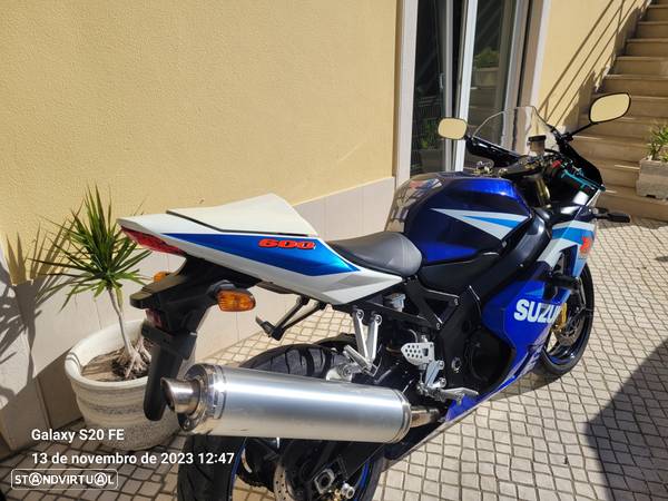 Suzuki GSX-R gsxr 600 - 2