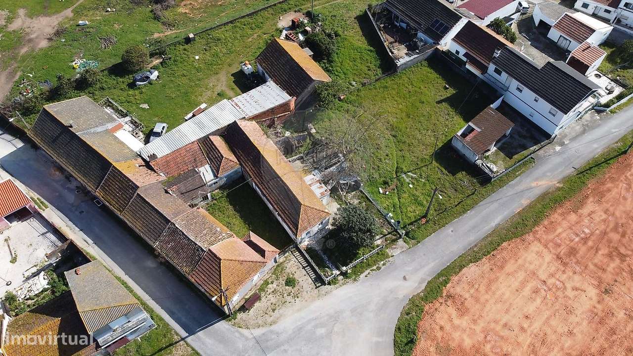 Moradia T2 para venda-10