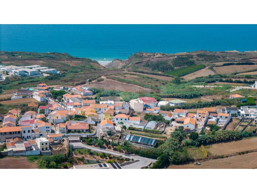 Apartamento T2 Totalmente Renovado a 5min. da Areia Branca, Lourinhã-22