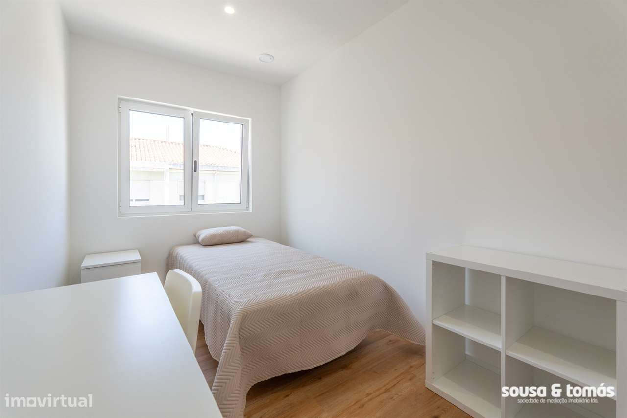Oportunidade de Investimento – Apartamento T6 Arrendado a Estudantes |-5