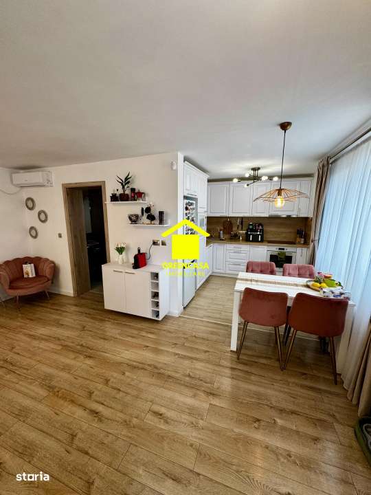 Casa individuala, teren 300 mp, Campenesti - Imagine principală: 5/11