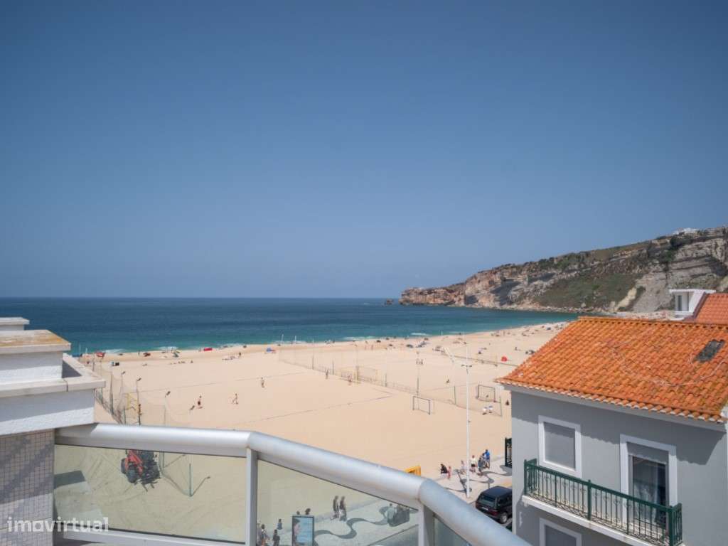 Apartamento T2 com Rooftop e Vista de 360º na Melhor Localização da...-37