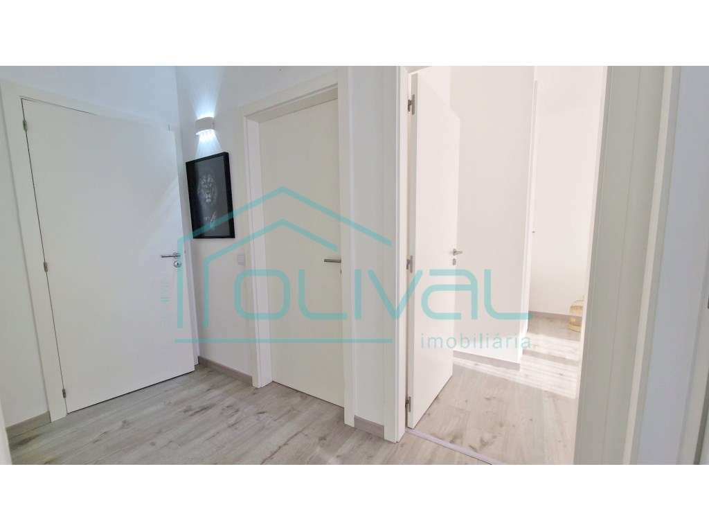 T3 Semi-Novo com Varandas, Box e Excelentes Acabamentos | Urbanizaç...-15