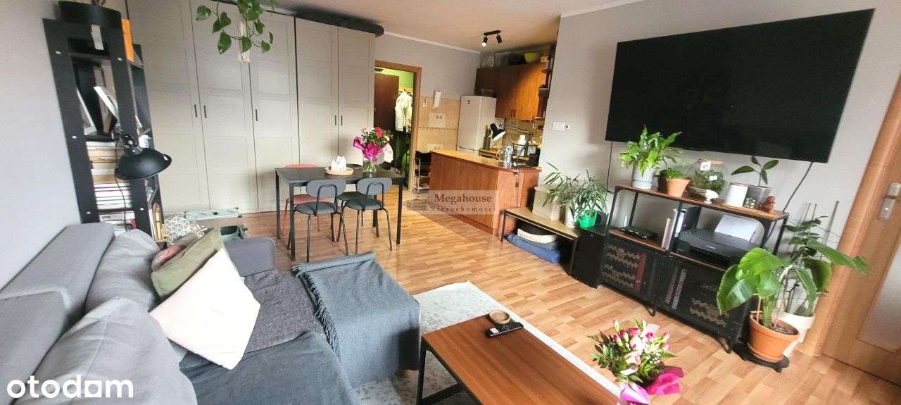 Okazja! Mieszkanie 2 pokoje z miejscem postojowym-2