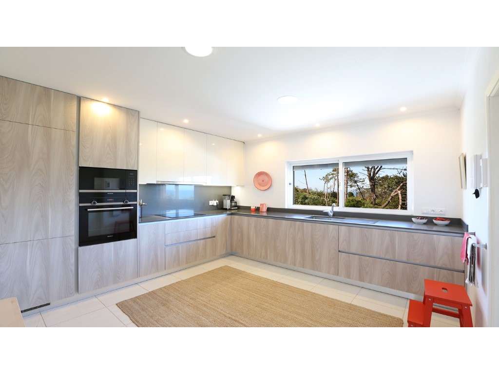 Moradia T3 no Sítio da Nazaré com Piscina Privada e Vista Mar Oport...-17