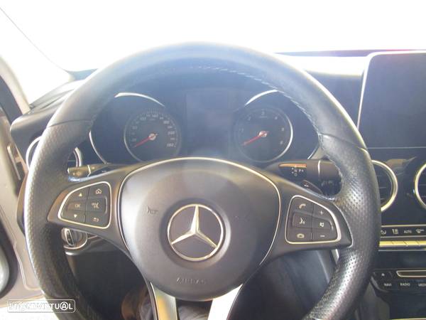 Mercedes-Benz C 220 BlueTEC Avantgarde+ Aut. - 26