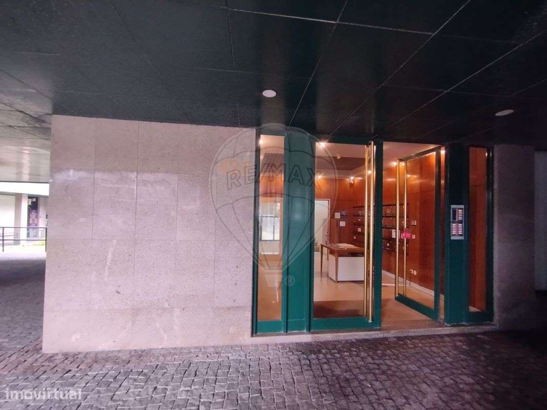 Escritório  para arrendamento - Grande imagem: 2/12