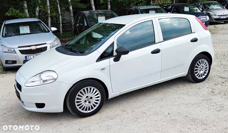 Fiat Grande Punto Gr Actual 1.2 8V Fresh - 12