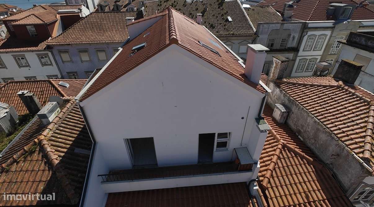 Apartamento T3 Venda em Viana do Castelo (Santa Maria Maior e Monserra-33