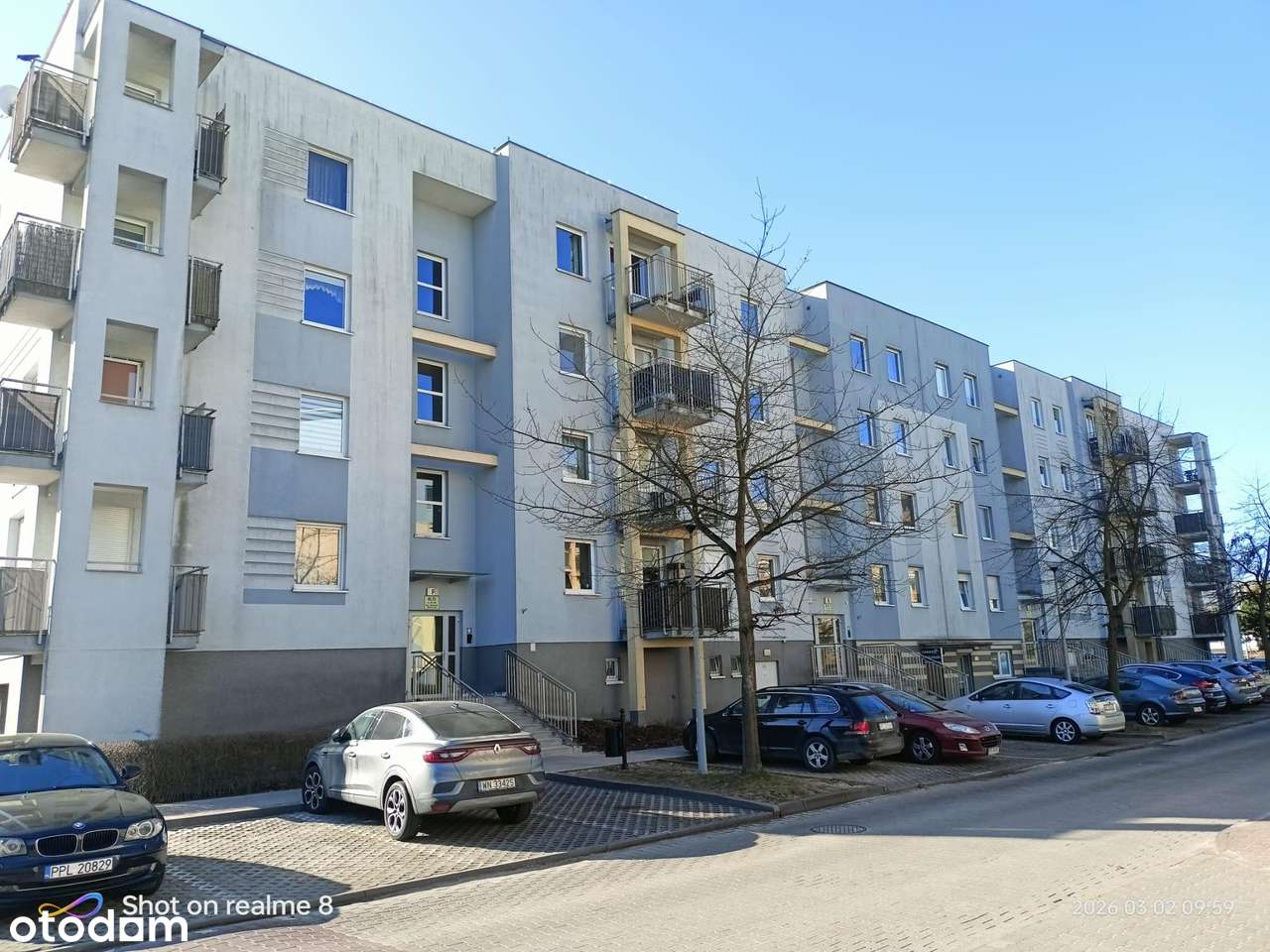 Przestronne 3 pokoje w super lokalizacji!-0