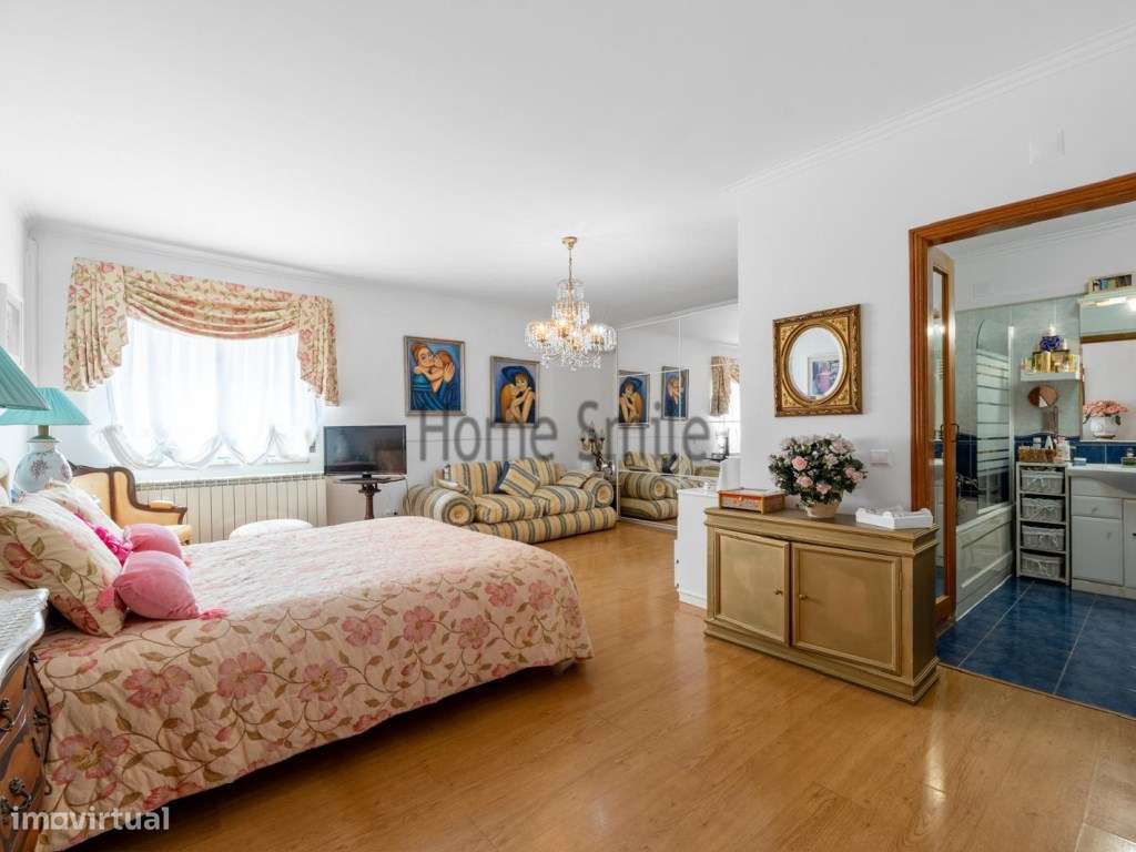 T3+1 COM 2 TERRAÇOS. ANEXO COM PISCINA-9