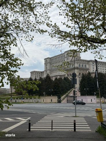 Spațiu comercial de vânzare – vis-a-vis de Palatul Parlamentului-0