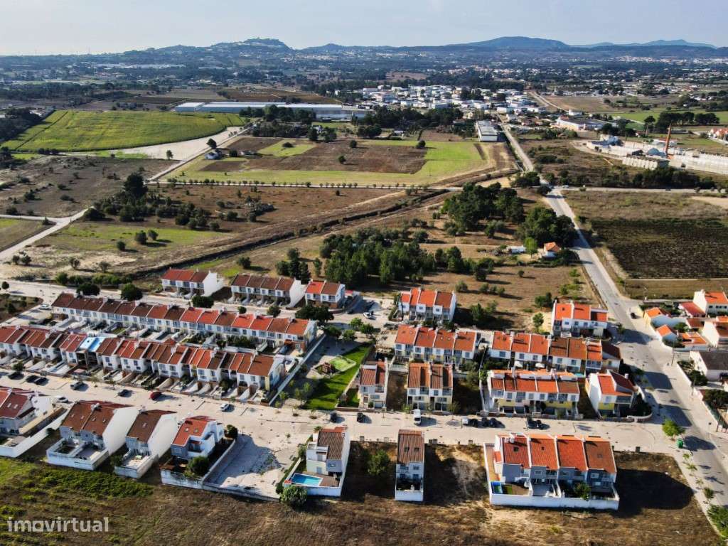 Terreno Urbano com PIP aprovado e Infraestruturas-8