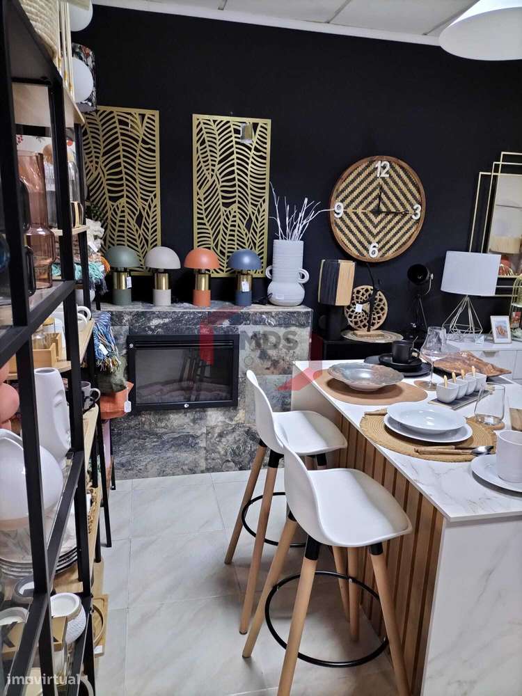 Loja comercial à venda no Centro Comercial MAFAVIS - São Cosme - Grande imagem: 4/18