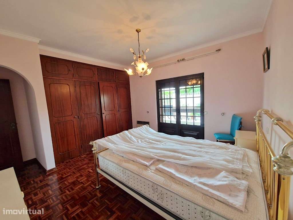 Moradia isolada em Fernão Ferro perto da praia de Sesimbra-19