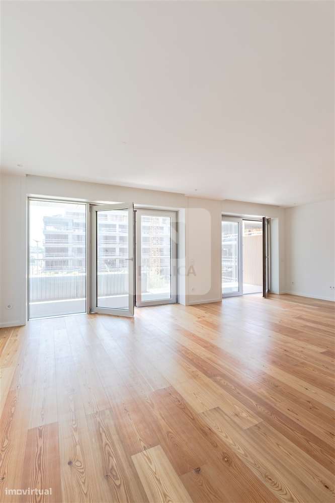 Apartamento T2 com Varanda 22m2, Canidelo - Grande imagem: 2/39