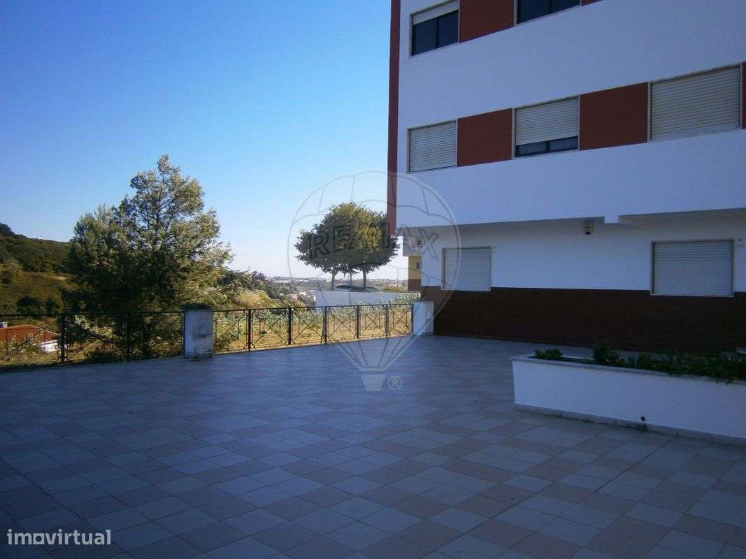 Apartamento T2 para arrendamento - Grande imagem: 3/28