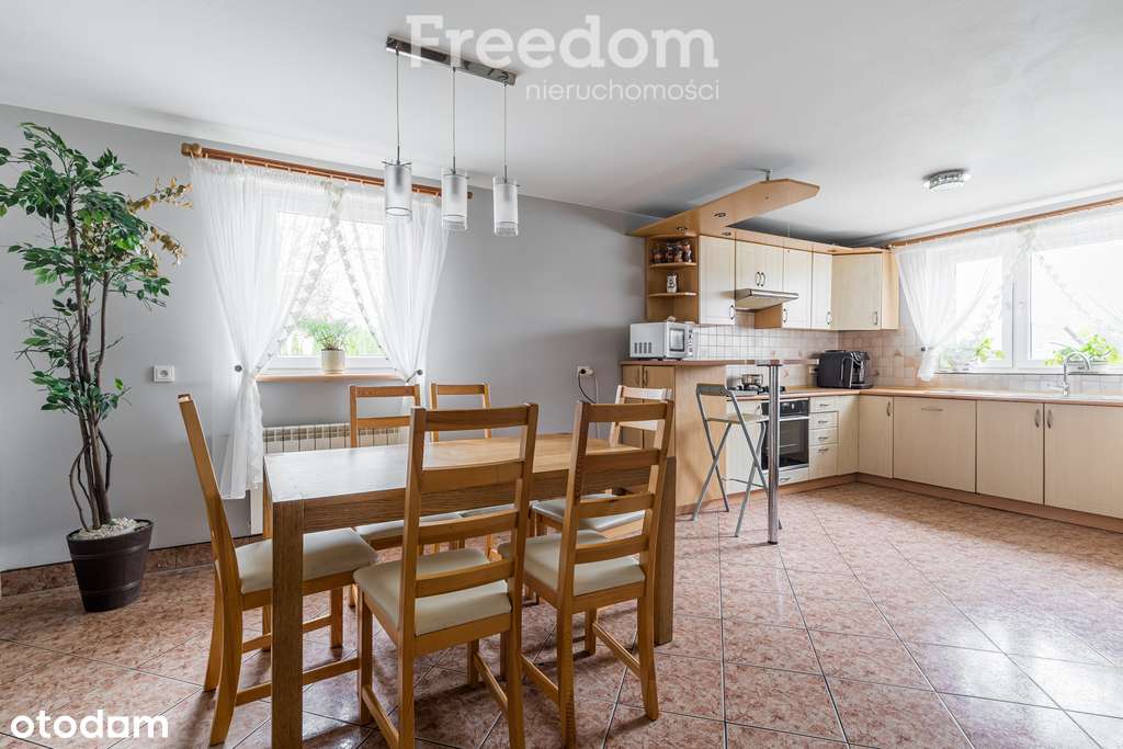 Duży dom pod Warszawą 240m2 - Pełny obrazek: 4/13