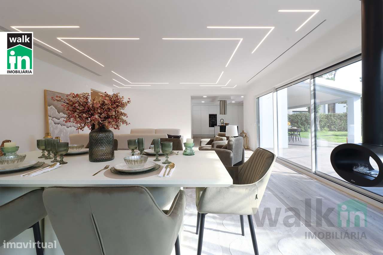 Moradia Térrea de Luxo V4 com Piscina na Herdade da Aroeira-13