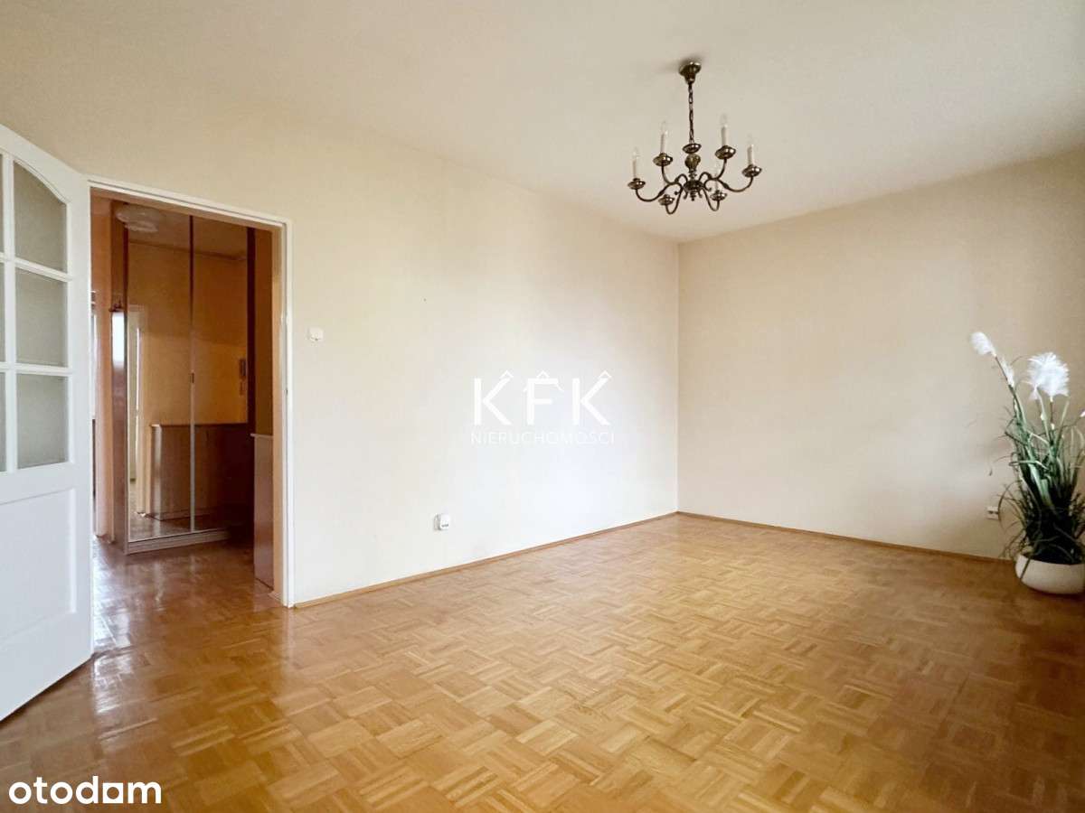 Tu po prostu mieszka się świetnie Od zaraz Film - Pełny obrazek: 2/20