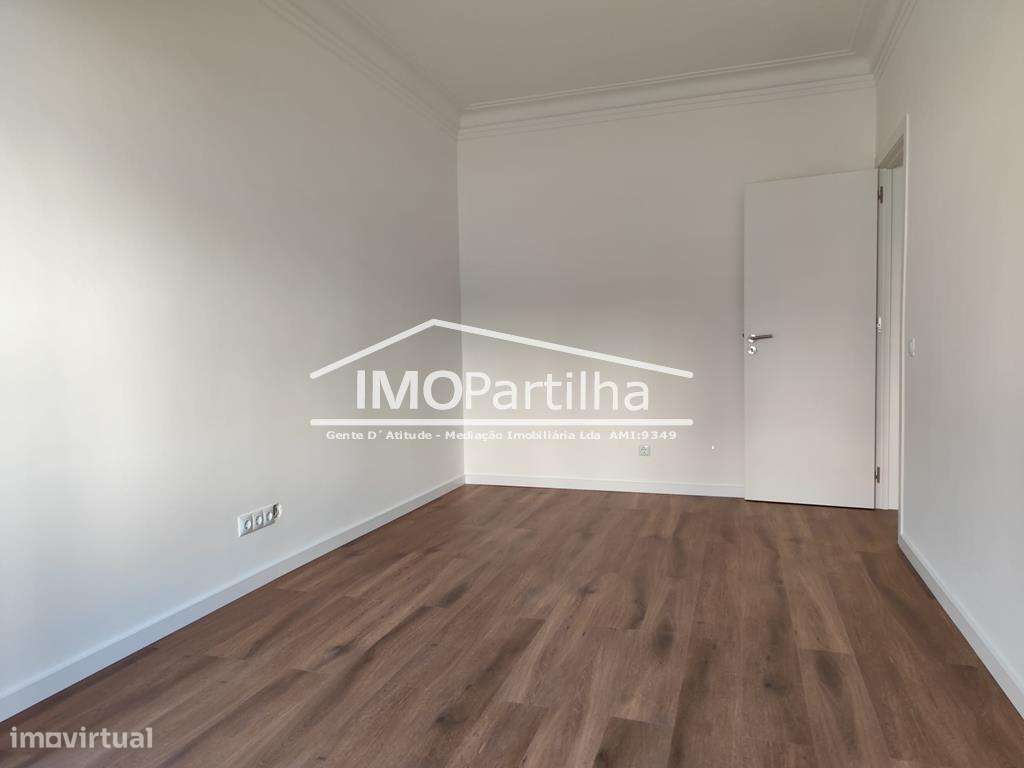 T2 P/ Arrendar em São Domingos de Benfica - Grande imagem: 5/15