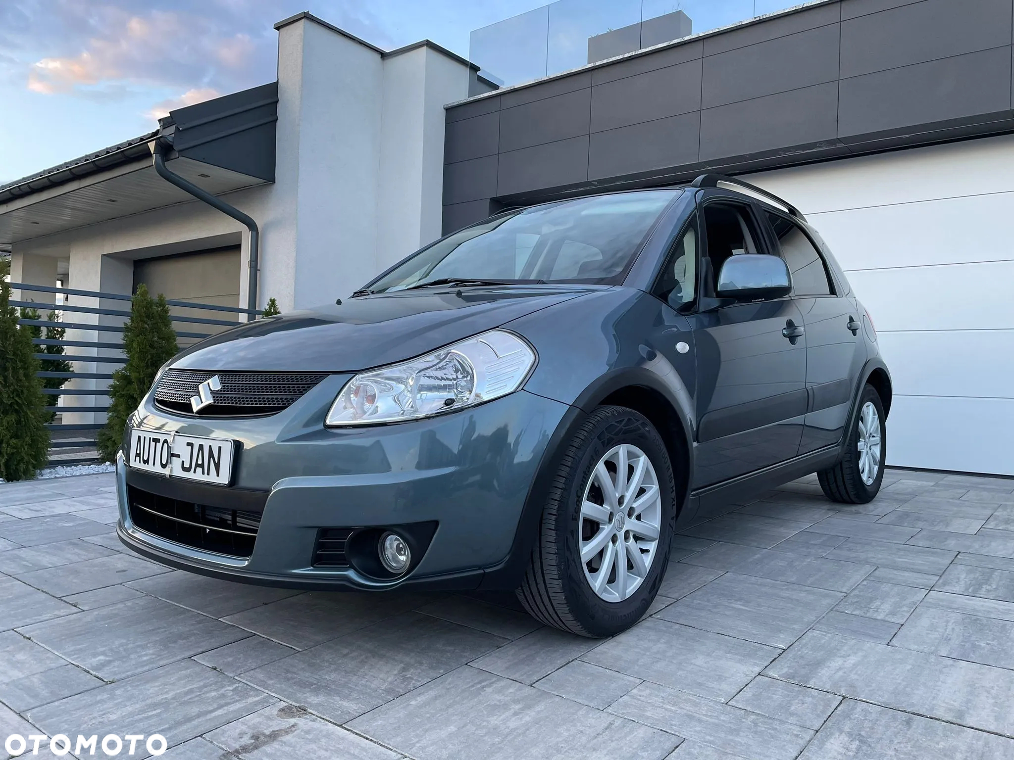 Suzuki SX4 - 26