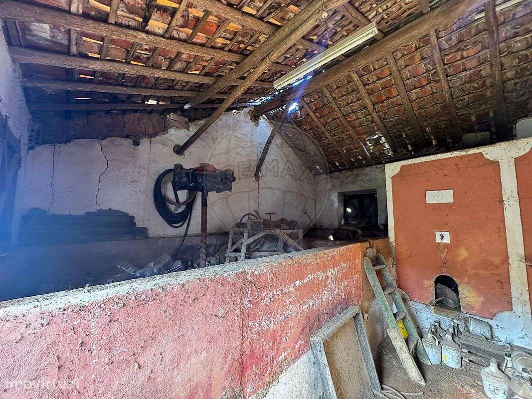 Moradia T2 para venda-17