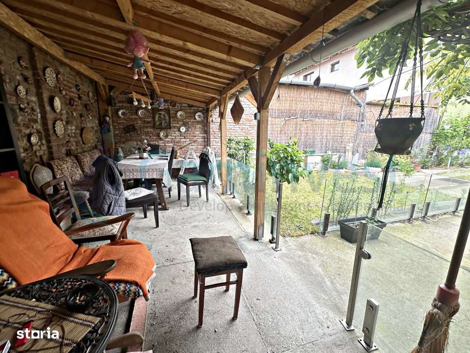 Gaminvest-Casa singur in curte,2 min de Sirul Canonicilor,Oradea V4073 - Imagine principală: 2/6