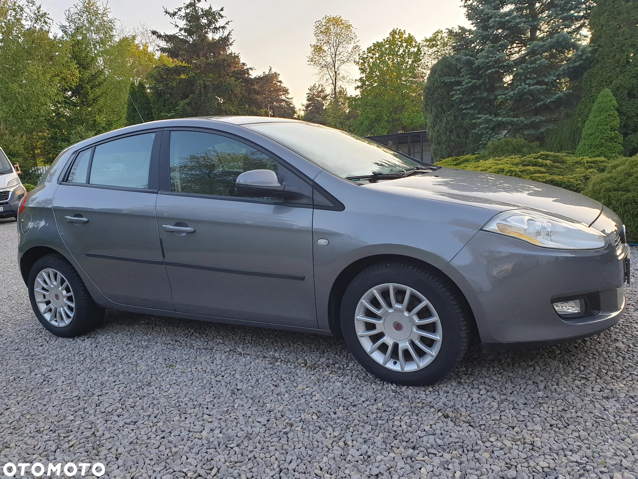 Fiat Bravo 1.4 T-Jet 16V Dynamic - 2