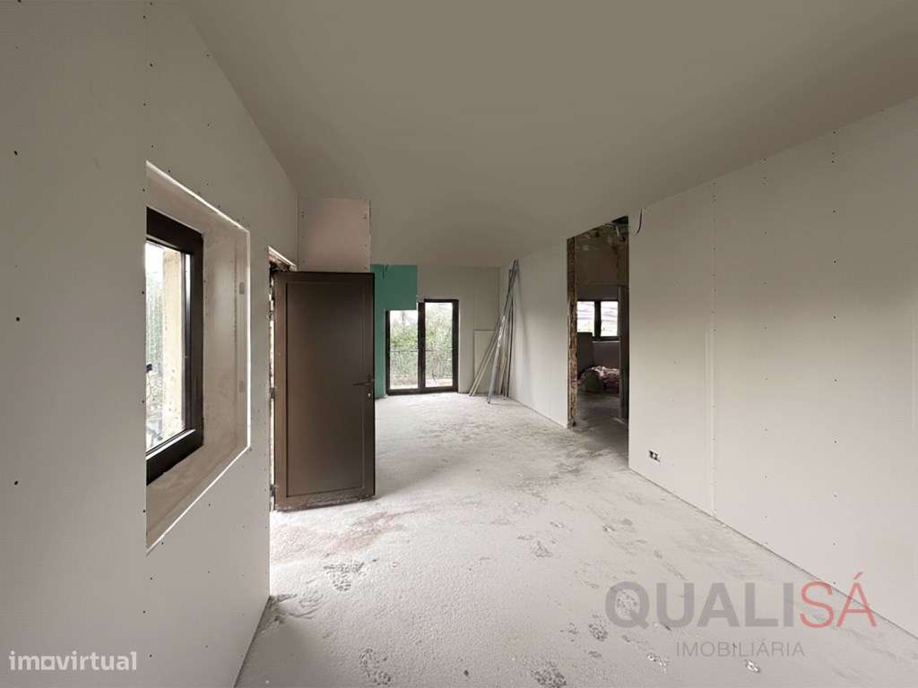 Apartamento T2 novo com logradouro e lugar de garagem em Ferreiros ... - Grande imagem: 4/23