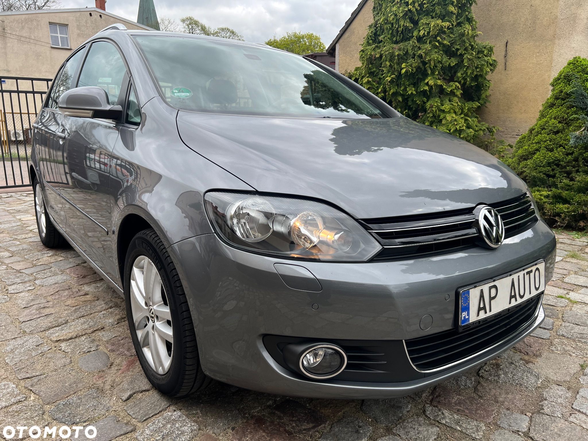 Volkswagen Golf Plus 1.6 TDI Highline DSG - 8