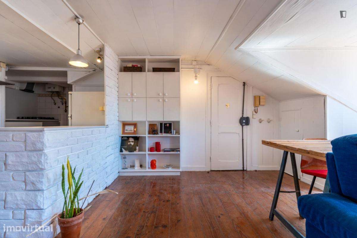 Apartamento com 1 quartos - localizado em Alcântara Lisbon - Grande imagem: 2/7