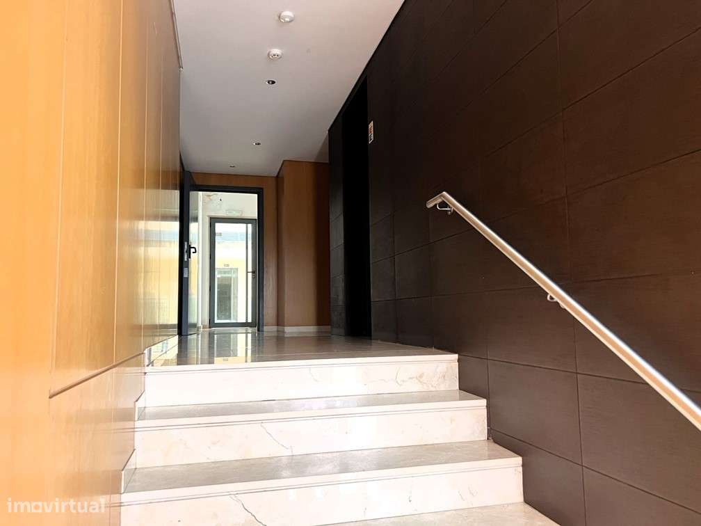 Excelente T2 Quinta do Conventinho / Stº Ant Cavaleiros-24