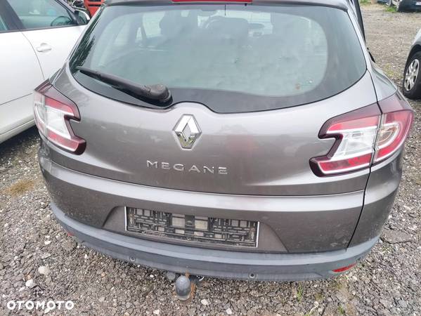 Renault Megane III kombi zderzak tylny PDC  TEKNG - 4