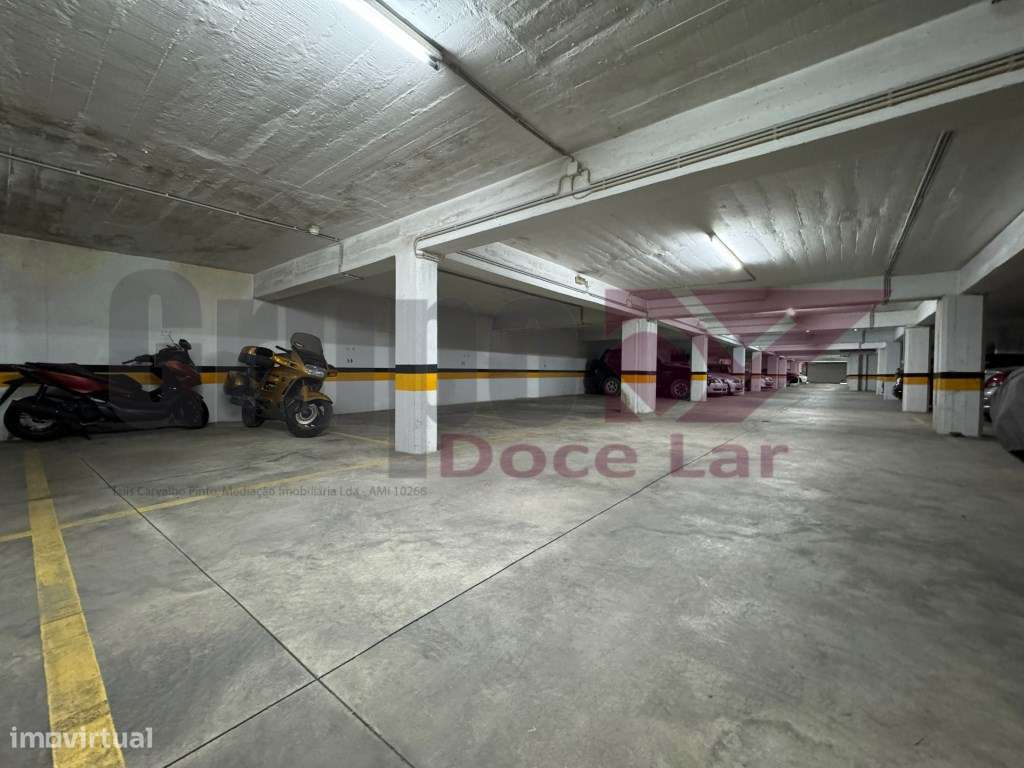 Apartamento T2 c/ piscina - Condominio Privado-39