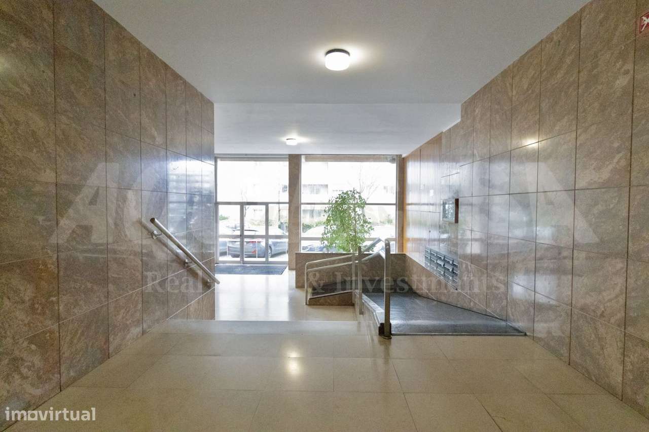 T3mobilado junto a Polo Universitário-33