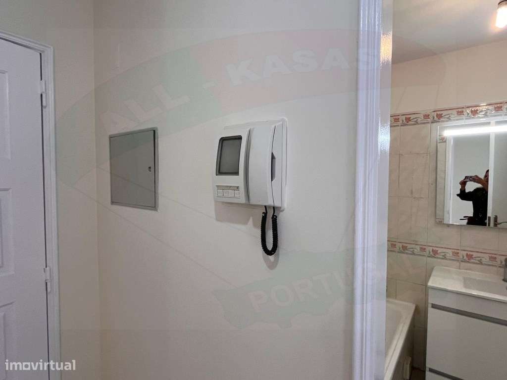 Apartamento T2, Tapada das Mercês-6