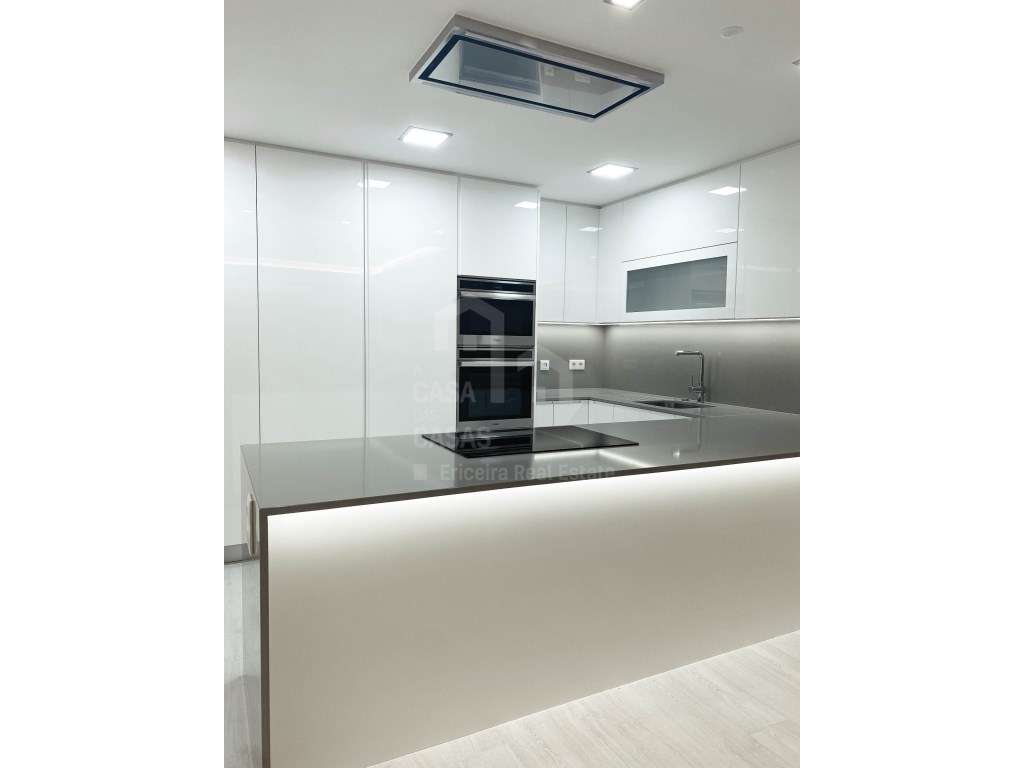 Vende Apartamento T2 - Ericeira, A Casa das Casas - Grande imagem: 3/24