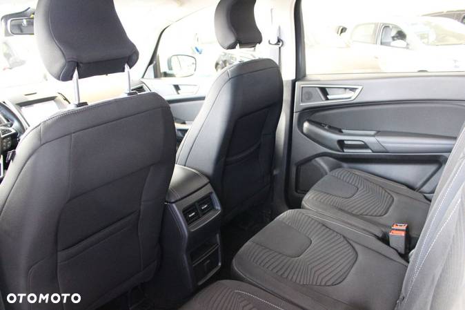 Ford S-Max - 10