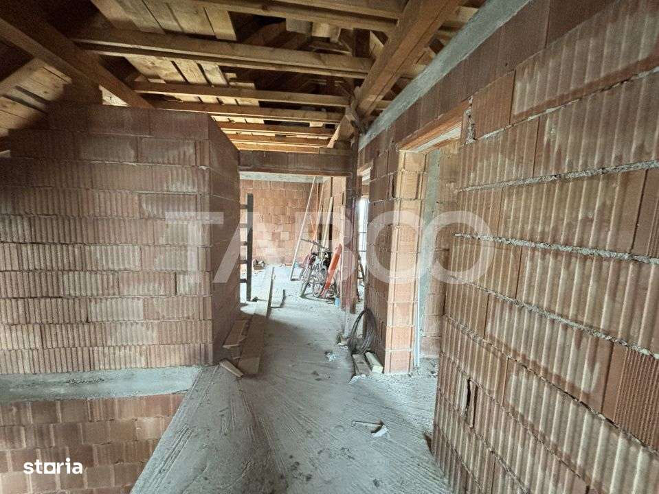 Casa individuala de vanzare zona deosebita in Sura Mare Sibiu - Imagine principală: 4/4