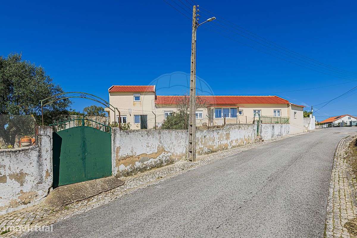 Moradia T3 para venda-8