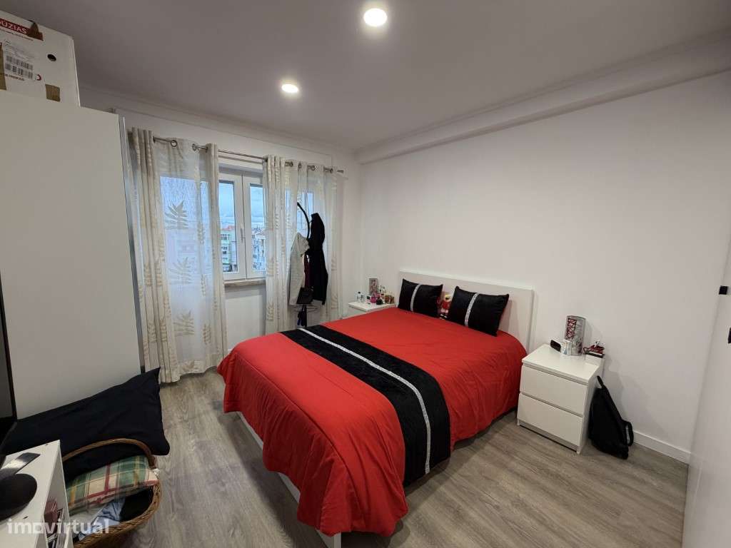 T2 Remodelado - Damaia de Baixo - Grande imagem: 5/11