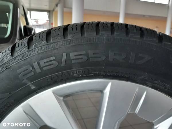 Koła Zimowe 215/55R17 Ford Transit Connect (Nokian WR Snowproof) 2635057 - 7